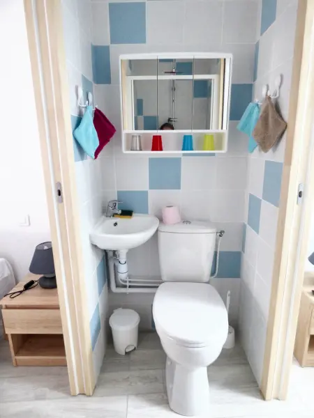 Maison confortable au cœur de Brioude avec parking privé. - Photo 12
