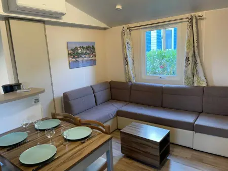 Bungalow familial à Lège-Cap-Ferret avec piscine partagée - Photo 1
