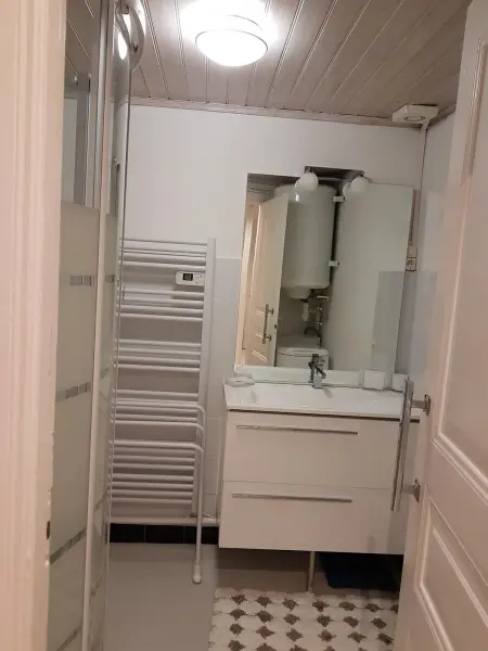 Appartement cosy à Langogne 65 m² avec jardin terrasse - Photo 7