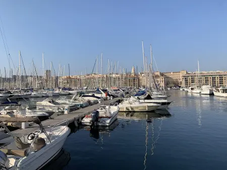 Appartement Moderne à Marseille avec Balcon et Vue sur Jardin - Photo 20