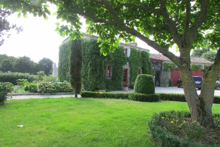 Maison charmante à Landevieille avec jardin clos - Photo 11