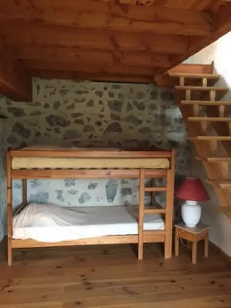 Maison accueillante à Gembrie avec piscine partagée - Photo 7