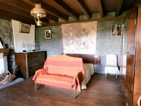 Maison de charme dans le Parc des Volcans d'Auvergne avec terrasse - Photo 2