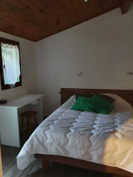 Chalet enchanteur à Tarascon-sur-Ariège avec vue sur montagne - Photo 3