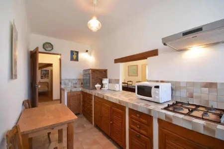 Charmante maison en Camargue avec piscine partagée - Photo 6