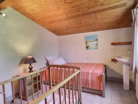 Charmante maison en Camargue avec piscine partagée - Photo 12