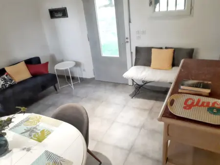 Appartement lumineux à Lançon-Provence, piscine partagée - Photo 3