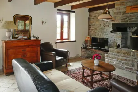 Maison confortable proche de Ploudalmézeau avec jardin - Photo 2