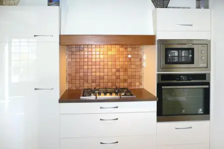 Maison confortable proche de Ploudalmézeau avec jardin - Photo 3