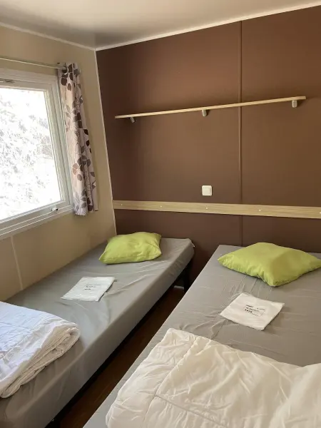 Bungalow Confortable en Campagne à Argences-en-Aubrac avec Piscine - Photo 6