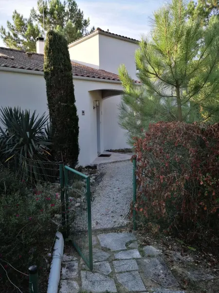 Maison charmante à La Tranche-sur-Mer avec jardin clos - Photo 1