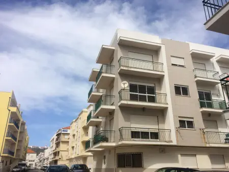 Appartement spacieux avec vue mer à Nazaré - 120 m², cheminée - Photo 16