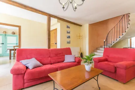 Maison chaleureuse à Éringes avec jardin et parking inclus - Photo 2