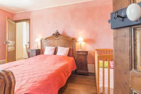 Maison chaleureuse à Éringes avec jardin et parking inclus - Photo 8
