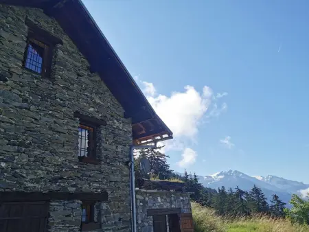 Maison de charme à Séez avec vue sur montagne, cheminée - Photo 26