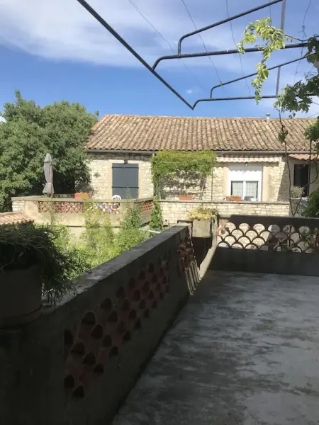 Maison charmante à Orgnac-l'Aven avec piscine partagée. - Photo 4