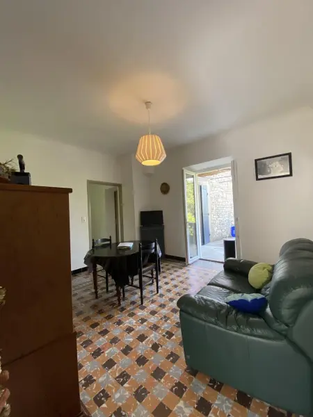 Maison charmante à Orgnac-l'Aven avec piscine partagée. - Photo 22