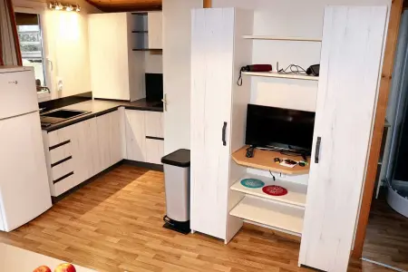 Bungalow paisible à Agde avec piscine partagée - Photo 2