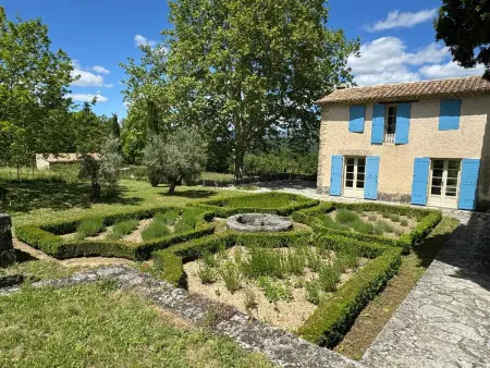 Villa spacieuse avec jardin à Saignon, Villa 12 personnes à Saignon - Photo 8