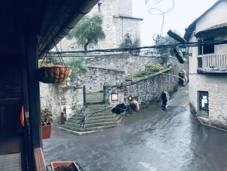 Maison spacieuse à Molinaseca avec vue sur la montagne - Photo 5