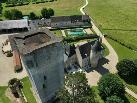 Villa élégante à Tendu avec piscine, Chateau 7 personnes à Tendu - Photo 26
