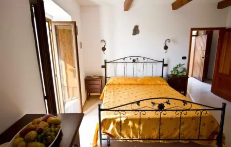 Appartement charmant avec piscine - Badolato - 50 m² - Photo 4