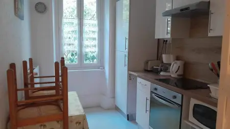 Appartement cosy à Néris-les-Bains, 20 m², balcon avec vue - Photo 7