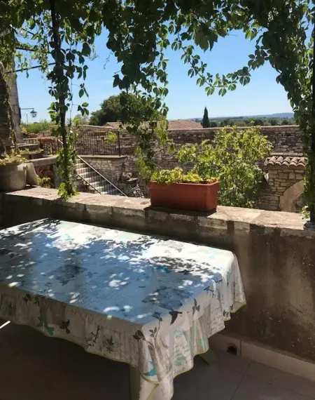 Location chaleureuse à Orgnac-l'Aven avec piscine partagée - Photo 4