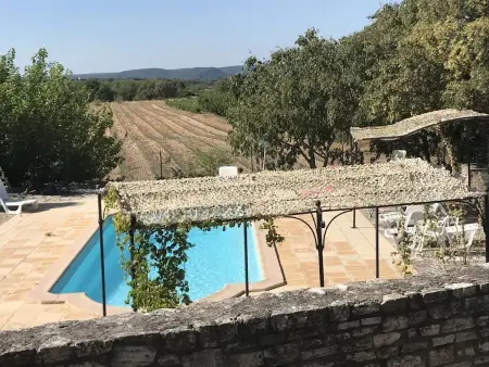Location chaleureuse à Orgnac-l'Aven avec piscine partagée - Photo 27