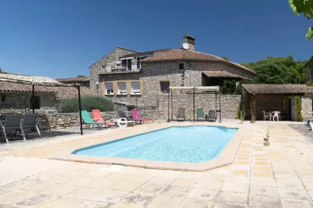 Location chaleureuse à Orgnac-l'Aven avec piscine partagée - Photo 47