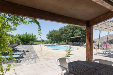 Location chaleureuse à Orgnac-l'Aven avec piscine partagée - Photo 49