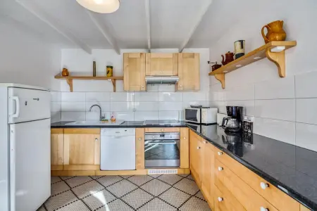 Maison chaleureuse à Pordic avec jardin et cheminée - Photo 6