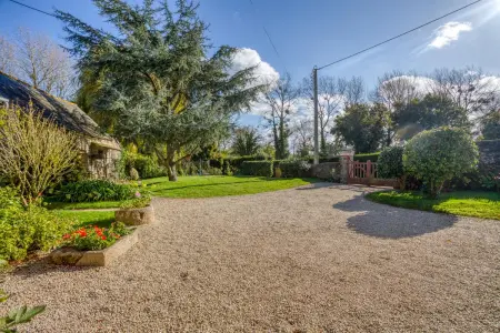 Maison chaleureuse à Pordic avec jardin et cheminée - Photo 15