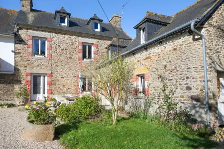 Maison chaleureuse à Pordic avec jardin et cheminée - Photo 16