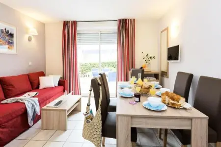 Résidence Odalys Le Domaine des Hauts de Salavas***, 4 Piטces Cabine 7 Personnes - Photo 6