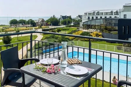 Résidence Thalasso Concarneau****, 2 Piטces 2/4 Personnes Vue Latיrale Mer - Photo 3