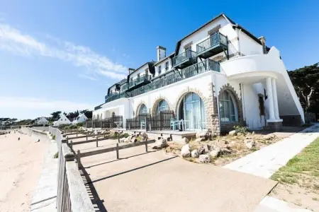 Résidence Odalys Valentin Plage ***, Studio 2 Personnes Vue Parc - Photo 12