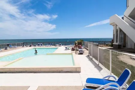 Résidence Odalys Valentin Plage ***, Studio Cabine 4 Personnes Vue Parc - Photo 3