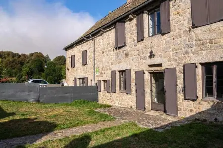 Gîte de France Gîtes de france de la fage montivernoux 3 épis, Gîte charmant en France avec piscine - Photo 5
