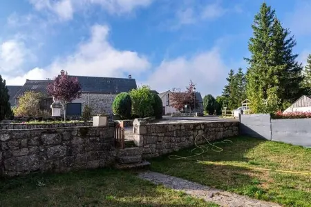 Gîte de France Gîtes de france de la fage montivernoux 3 épis, Gîte charmant en France avec piscine - Photo 7