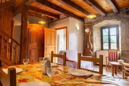 Gîte de France Gîtes de france de la fage montivernoux 3 épis, Gîte charmant en France avec piscine - Photo 9