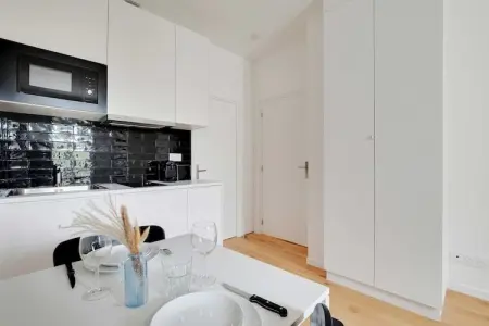 GA-78-THOREZ-101, Studio Moderne - 2P- Nanterre - Photo 6