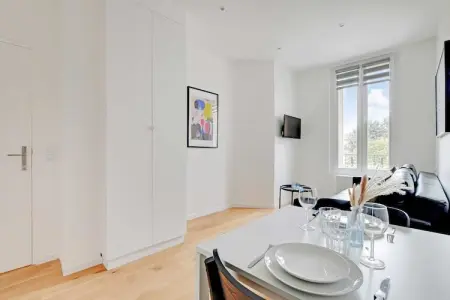 GA-78-THOREZ-101, Studio Moderne - 2P- Nanterre - Photo 7