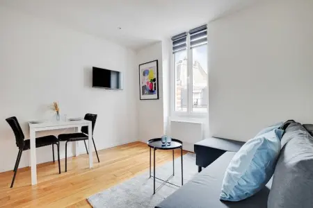 GA-78-THOREZ-203, Studio Chic et Cosy -2P- Nanterre - Photo 3