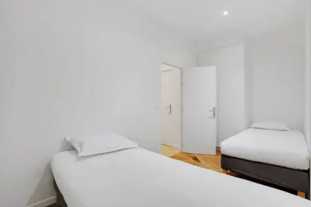 GA-78-THOREZ-RDC, Appartement pour 4 personnes א Nanterre - Photo 2
