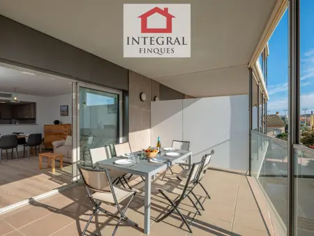 Appartement avec Terrasse et Parking à 5 min de la Plage - Photo 3