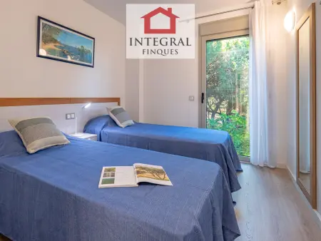 Appartement avec Terrasse et Parking à 5 min de la Plage - Photo 24