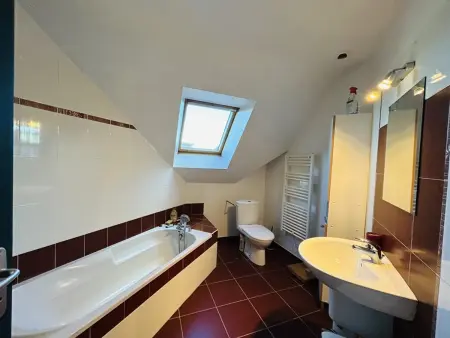 Maison spacieuse proche plage pour 8 pers., jardin privé, animaux admis, WiFi - Photo 12