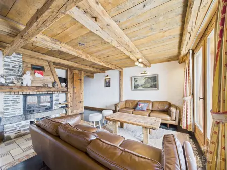 Appartement skis aux pieds 160m² pour 14 pers, 5 ch, parking, cheminée, WiFi - Photo 1