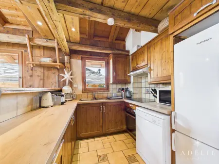 Appartement skis aux pieds 160m² pour 14 pers, 5 ch, parking, cheminée, WiFi - Photo 5